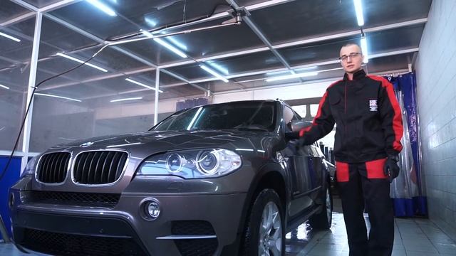 Мойка подкапотного пространства и детейлинг кузова по стандартам Shine Systems смотреть онлайн