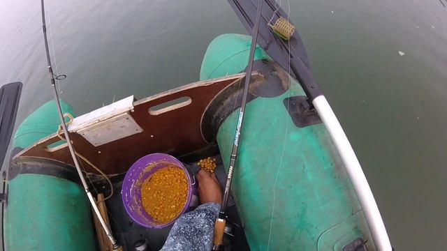 Рыбалка на Дону.Ловим сазана на фидер! смотреть онлайн