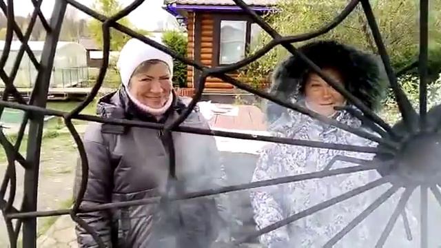 Вас приглашает и рад Вам всегда РК Три Пескаря! смотреть онлайн