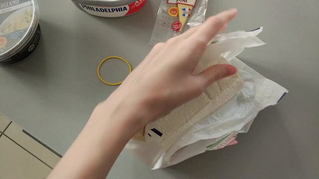 Сыры, которые мы покупаем во Франции / cheese in France смотреть онлайн
