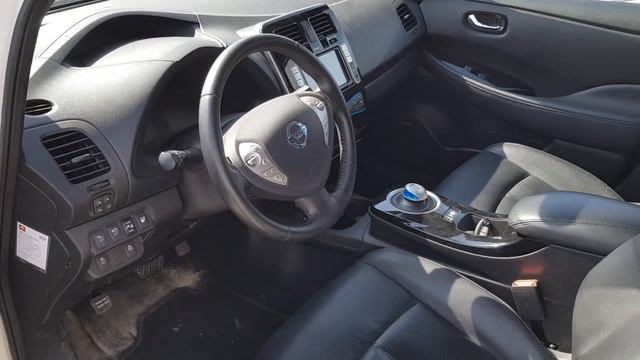 Hyundai Ioniq Electric, Renault Zoe, Nissan Leaf 30kw, Renault Kangoo Z.E. смотреть онлайн