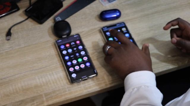 Pixel 6 Pro vs S22 Ultra! смотреть онлайн