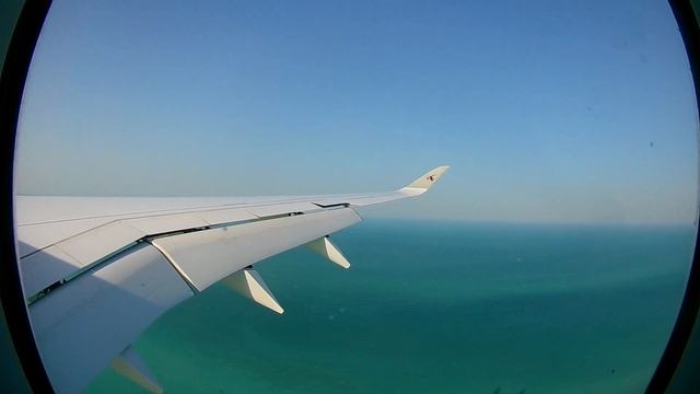 Qatar Airways QR94, Landing in Doha, Hamad International Airport смотреть онлайн