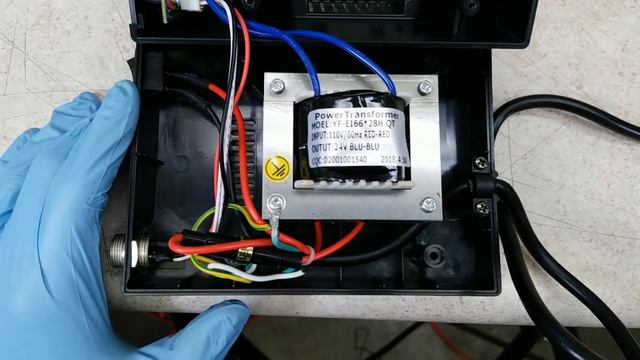 Teardown Review: ultra cheap $22 Yihua 936B soldering station. The best cheap soldering iron? смотреть онлайн