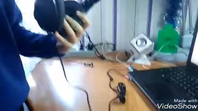 Обзор наушников DeTech  DT-750