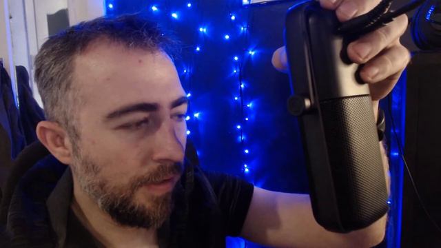 Elgato WAVE:3 Streaming Microphone unboxing and impressions смотреть онлайн