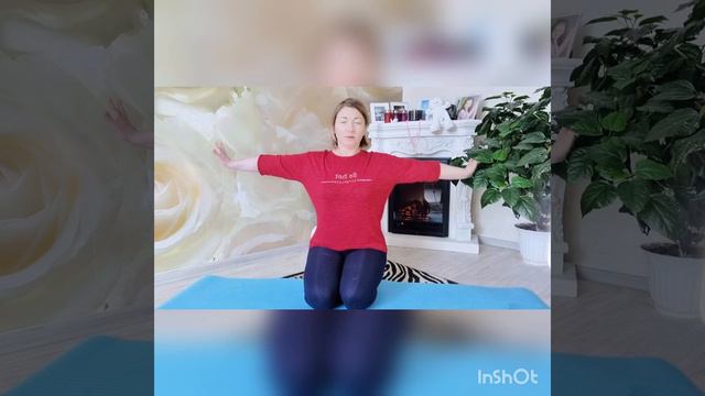 Как быстро и эффективно убрать боль в лопатках и плечах! смотреть онлайн