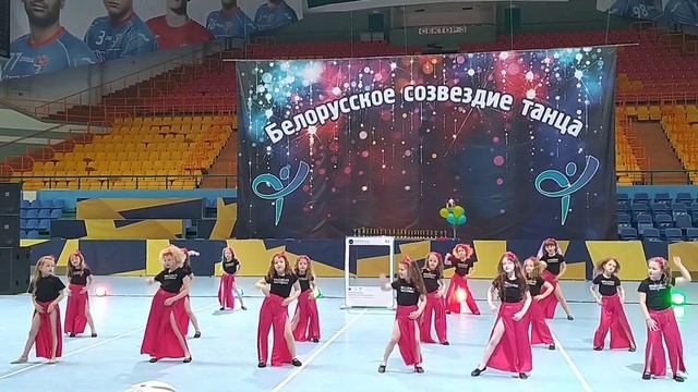 танец рокстар из инстаграмма смотреть онлайн