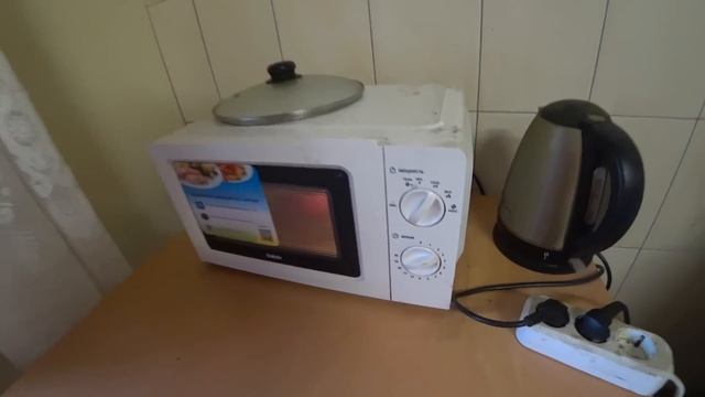 ОДИН ДЕНЬ ИЗ ЖИЗНИ В ОБЩАГЕ: моя ежедневная рутина, делаем дз, общая кухня смотреть онлайн