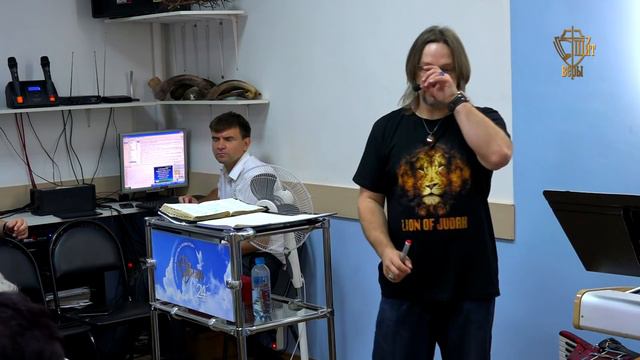 Конференция с участием Дмитрия Крюковского "Битва принадлежит Господу". День 1, сессия 1. смотреть онлайн