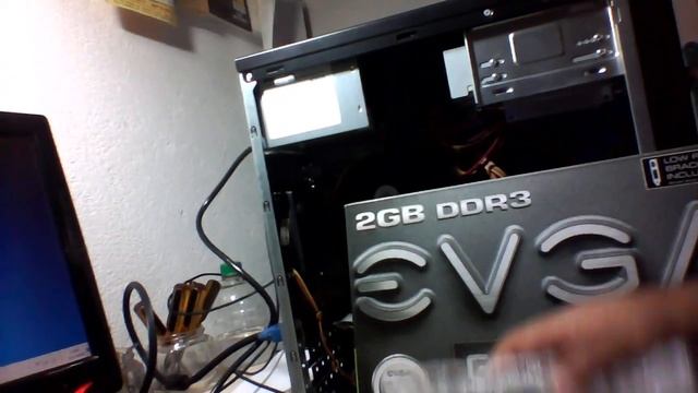 Placa de Vídeo NVIDIA GEFORCE GT 710 não da vídeo - Instalação na placa mãe Intel Resolvido!! смотреть онлайн