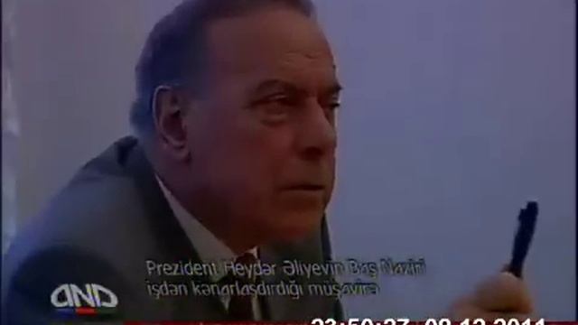 Heydər Əliyevin Surət Hüseynovu Işdən Azad Etdiyi Toplantı