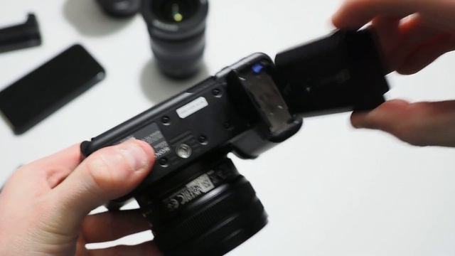 Hands-on with Sony's new full-frame ZV-E1 vlogging camera! смотреть онлайн
