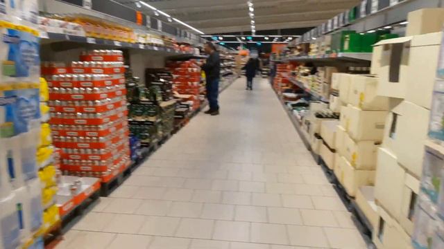 LIDL IN BELGIUM/НЕМНОГО ЦЕН/В ПОИСКЕ КАРТЫ ROBLOX/А ВЫ ДОНАТЕР😅🫠. СОБИРАЕМ 📦 ПОСЫЛКИ В УКРАИНУ