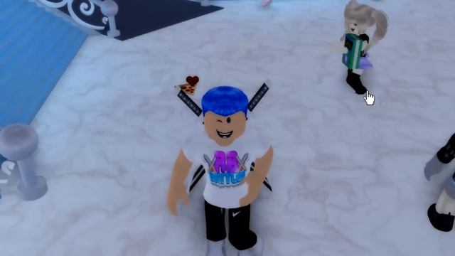 CYBERNOVA vs LEAH ASHE - RB Battles Championship For 1 Million Robux! (Roblox Royale High) смотреть онлайн