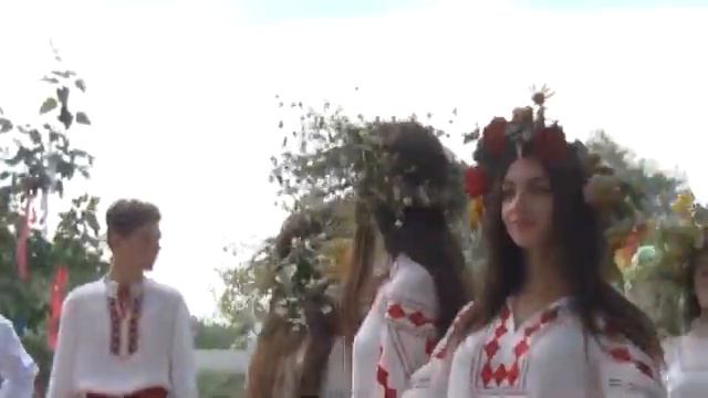 Зі святом Івана Купала Вас вітає міський культурно-дозвільницький центр! смотреть онлайн