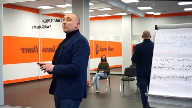 Стих Гумилева "Девочка" смотреть онлайн