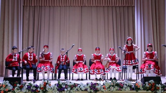 Анс. "Забава" Истобянская ДШИ.с Истобное 10-12 лет "Веселая" смотреть онлайн