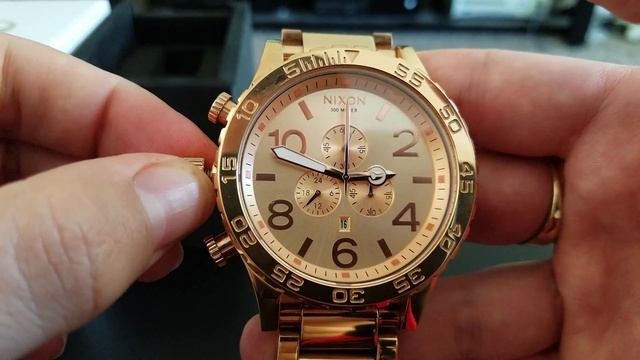 Nixon 51-30 Chrono Rose Gold Review and Tutorial смотреть онлайн