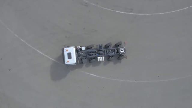 TATRA Phoenix 8x8 - управление мостами / TATRA Phoenix 8x8 - all wheels steered смотреть онлайн