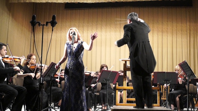 Koncert w filharmonii, 5 lutego смотреть онлайн
