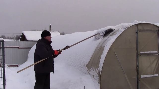 Сберечь теплицу.Очистка смотреть онлайн