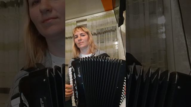 Старый вальсок- Любовь Гришанова смотреть онлайн