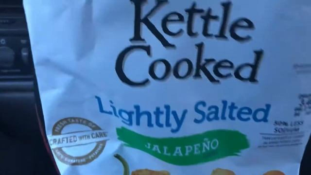 Lays lightly salted jalapeño potato chip review смотреть онлайн