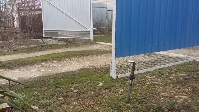 Как это работает(дистанционное управление распашными воротами и калиткой) смотреть онлайн