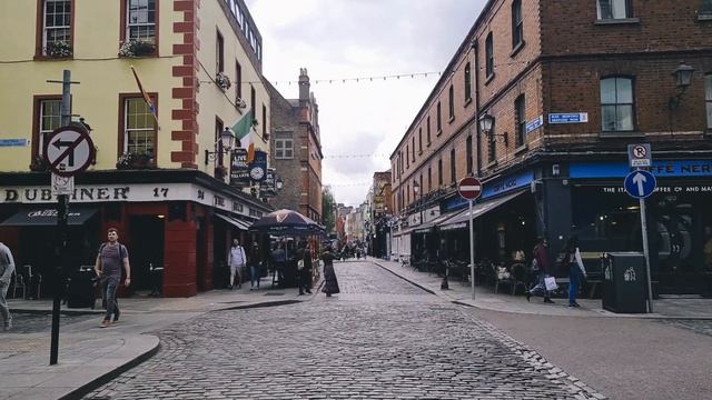4K Walking Tour of Temple Bar - August 22, 2021 - Dublin, Ireland смотреть онлайн