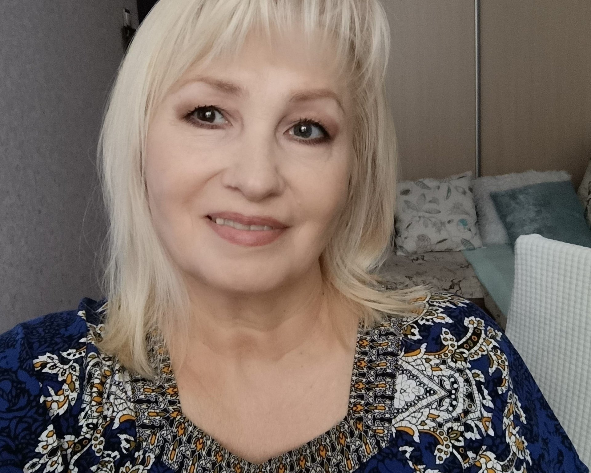 VLOG? ПЕРВЫЙ ДЕНЬ ЛЕТА? РЕШИЛА ПРОГУЛЯТЬСЯ? ЗАГЛЯНУЛИ В МАГНИТ КОСМЕТИК??? смотреть онлайн