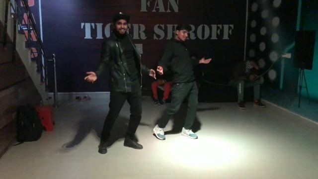 bachata !! zumba !! kay one cristobal !! by zin patrick смотреть онлайн