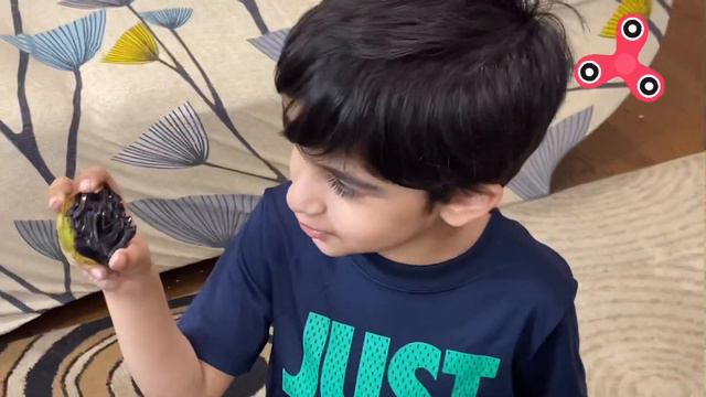 Syed’s beyblade toys zachillis vs wonder valtreyak vs ace dragon смотреть онлайн
