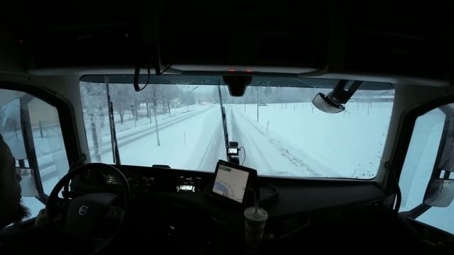 НЕ ЗАЛЕЗ В ГОРУ/ ЗИМА НАЧАЛАСЬ смотреть онлайн