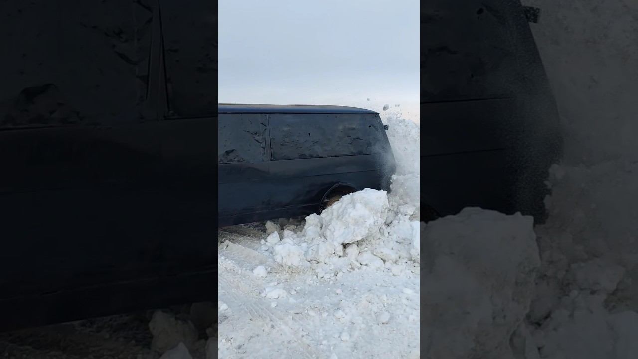 Что будет, если врезаться на машине в скалу из снега? смотреть онлайн