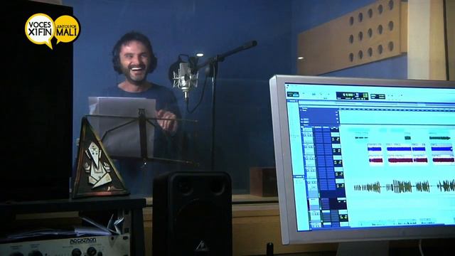 David Villa, Ana Torroja - Voces X 1 Fin: Juntos por Mali (Making Of) смотреть онлайн