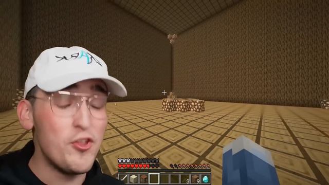 Testing Minecraft Secret Bases From Level 1 to 1000 смотреть онлайн