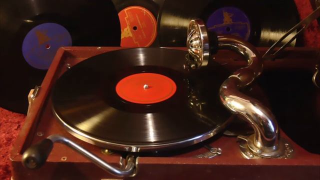 Играет неизвестный оркестр 25 смотреть онлайн