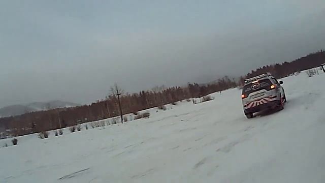 Катания на хаски смотреть онлайн