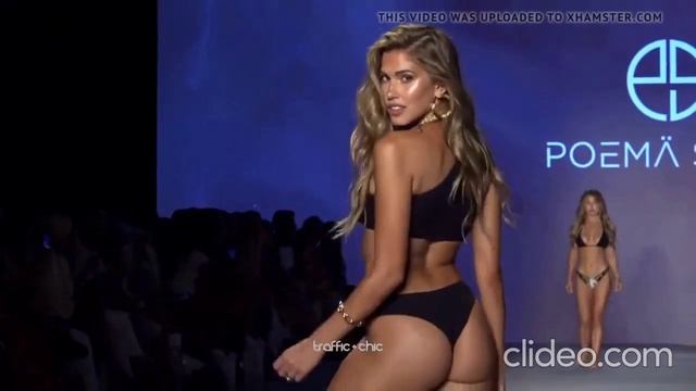 Kara Del Toro BEST WALKS