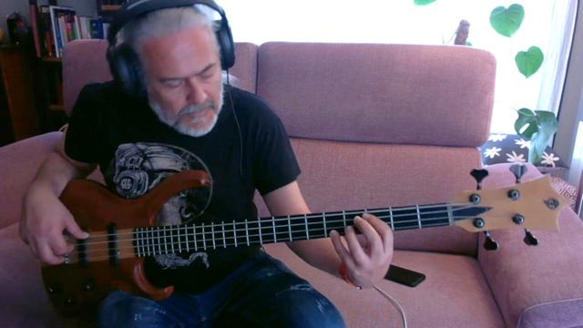 Los Migueletes- (Bulerías) JUAN CARMONA - Los Migueletes - Pedrito Martínez (Bass) смотреть онлайн