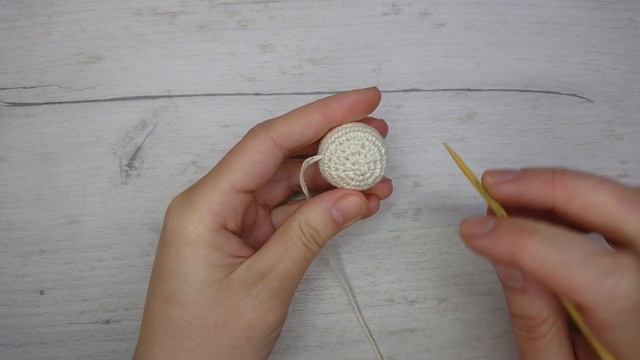 Схема: как связать амигуруми козлика 7 см на брелок крючком