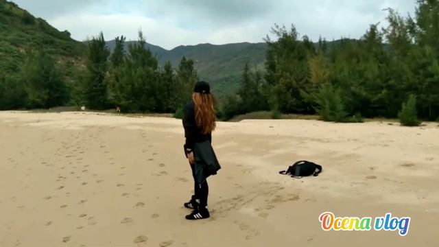 LAN TAU COUNTY PARK CAMPSITE смотреть онлайн