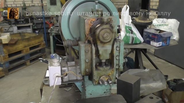 Эксцентриковый настольный пресс усилием 0,5 тонны смотреть онлайн