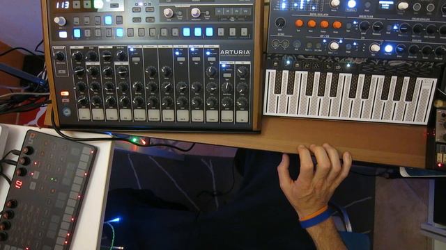 Arturia DrumBrute & MicroFreak | TECHNO / DEEP HOUSE Jam #08