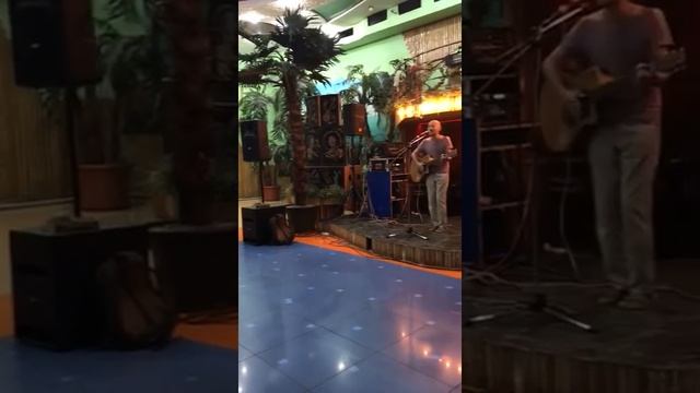 Моя любимая песня) из авторских песен Тадит Кришны смотреть онлайн