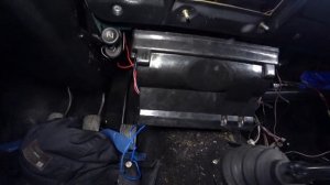 Ваз 21044 замена радиатора печки. (потекла печка)