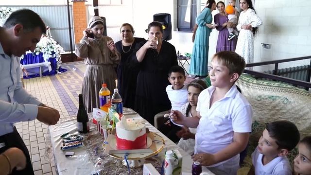 Кричун путюк андя ла боря цэрэ (Цыганская свадьба Елисей и Принцесса) смотреть онлайн