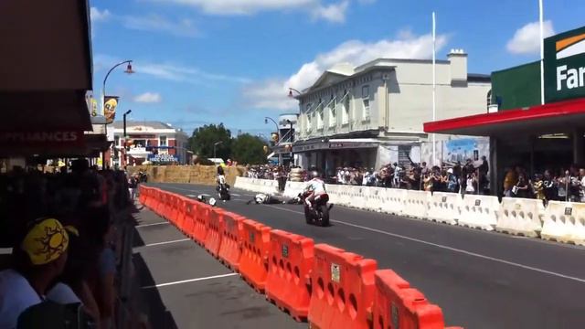 paeroa crash смотреть онлайн