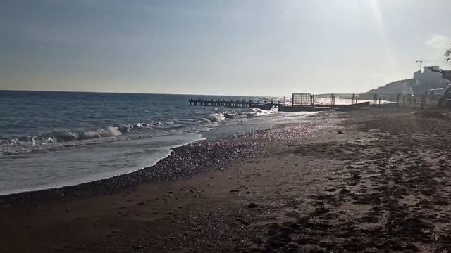 Почему Ялта - город счастья? Зимняя прогулся по всем набережным. 14 декабря. смотреть онлайн